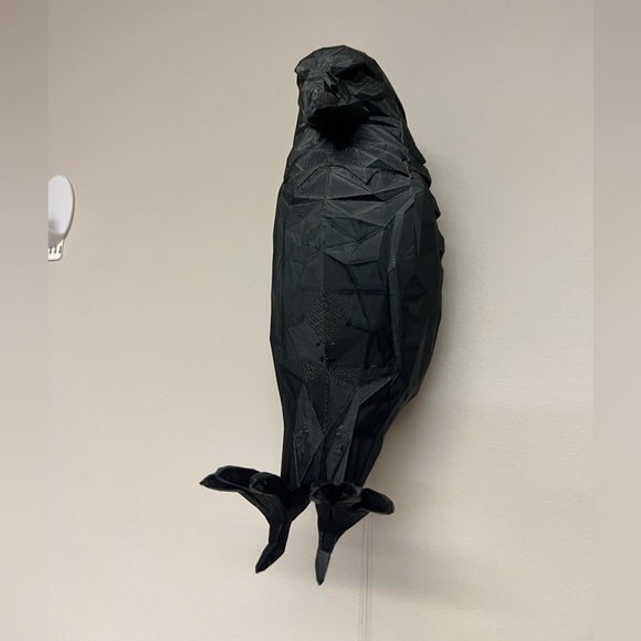 3D Printed Crow Lamp - Picture 4 of 4